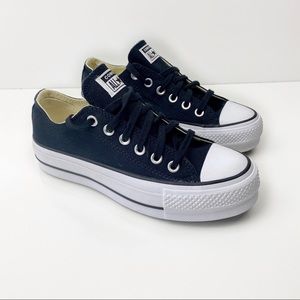 Chuck Taylor All Star Low-Top Platform Sneaker